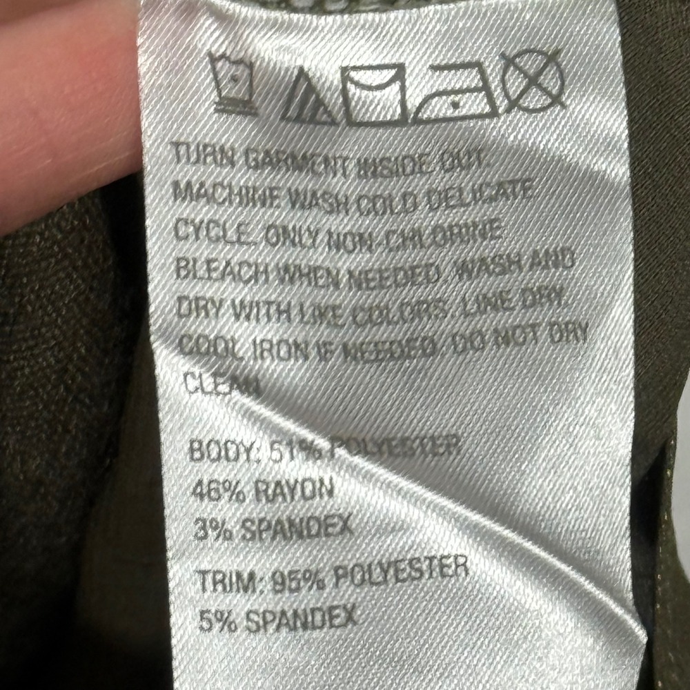 G By Giuliana‎ Olive Green Long Sleeve Tunic Top Women's Size S Pleated Hem - Picture 9 of 11